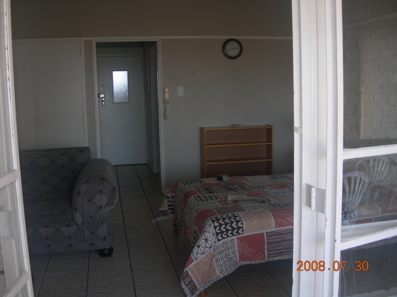 1 Bedroom Property for Sale in Summerstrand Eastern Cape